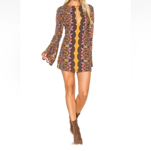 FREE PEOPLE OSSIE VIBES BELL SLEEVES TUNIC DRESS Size 6 - Picture 7 of 8